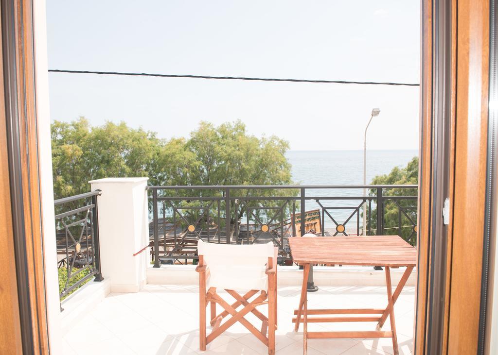 Morfoula Aparthotel Vatera Cameră foto